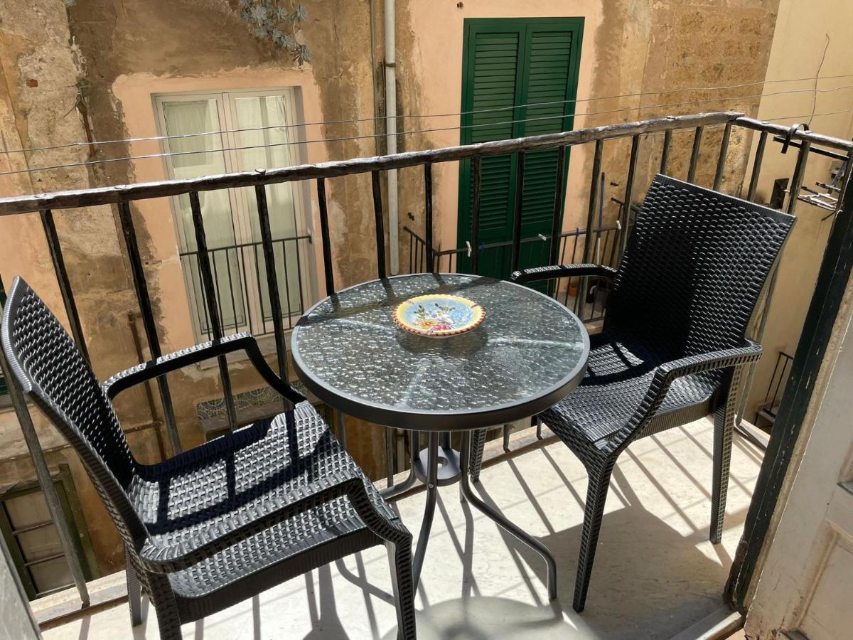 A Casa Di Elena Apartamento Palermo Exterior foto