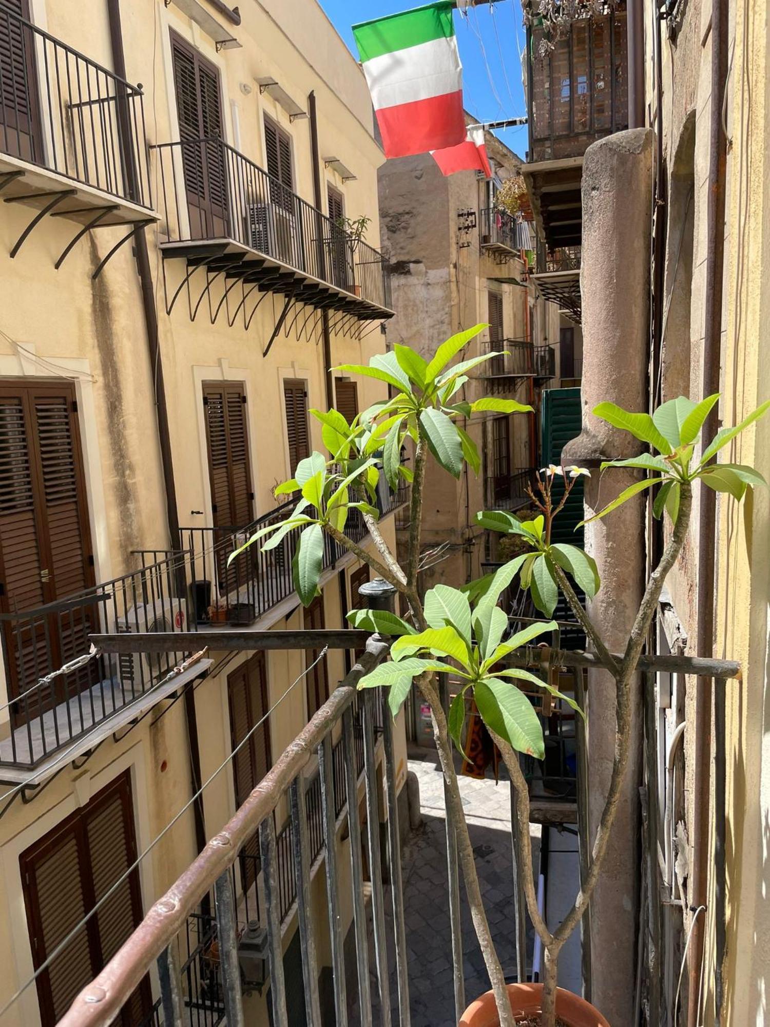 A Casa Di Elena Apartamento Palermo Exterior foto